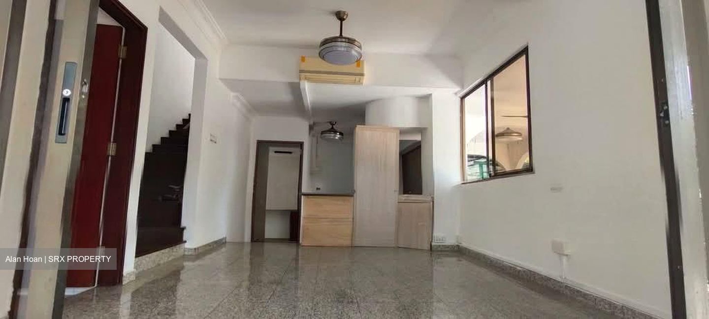 Platina Gardens (D27), Semi-Detached #587626681
